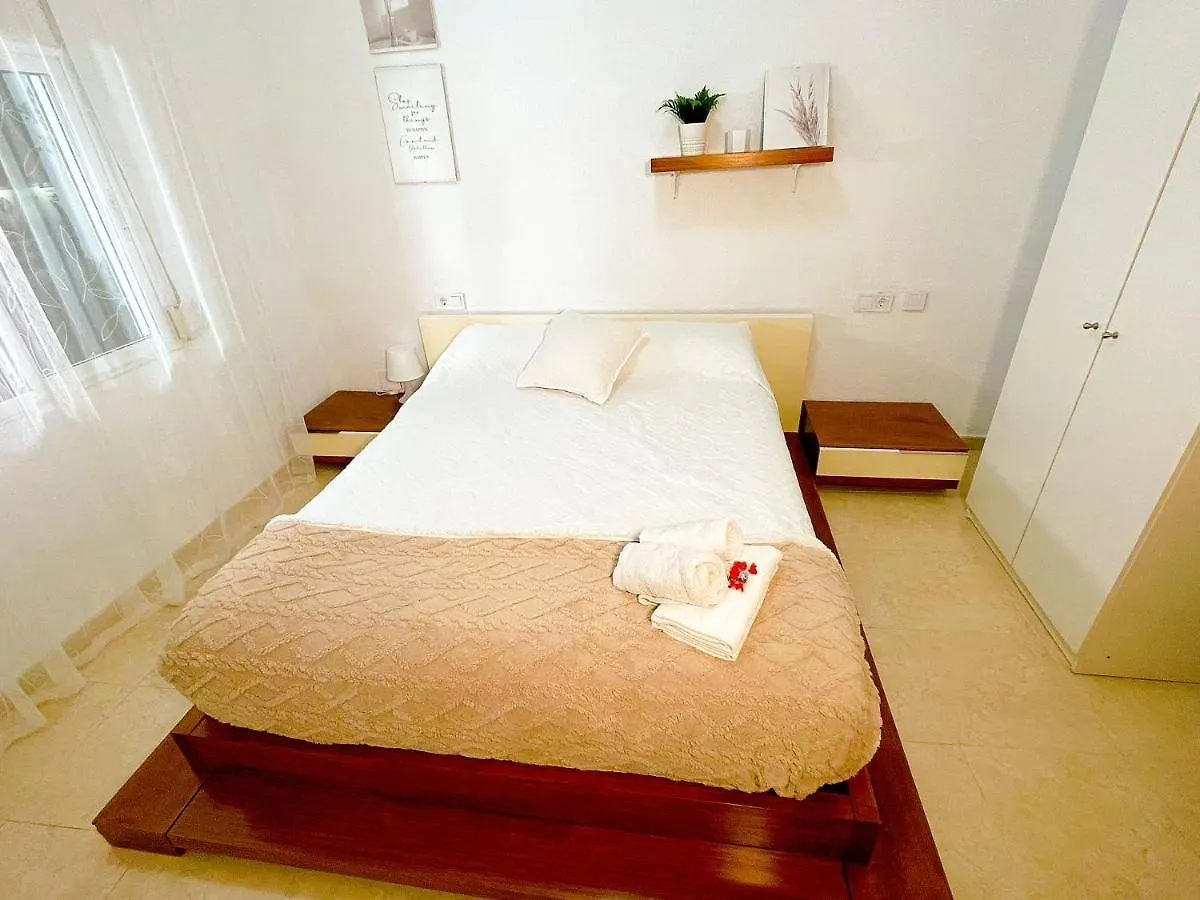 Daire Apartamento Centro Playa Estacion De Tren Málaga